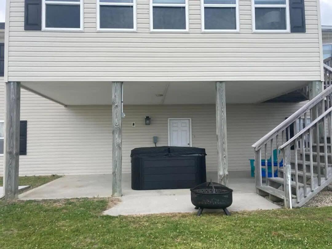 Surf City Serene Waterfront Vacation Home מראה חיצוני תמונה